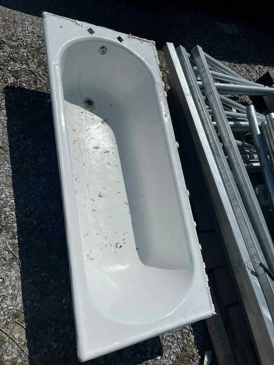 bath - Image 2