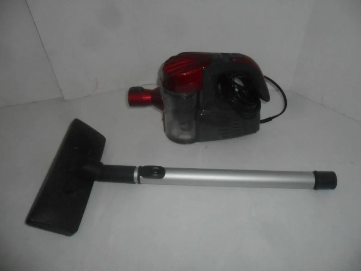 vacuum cleaner - Image 1