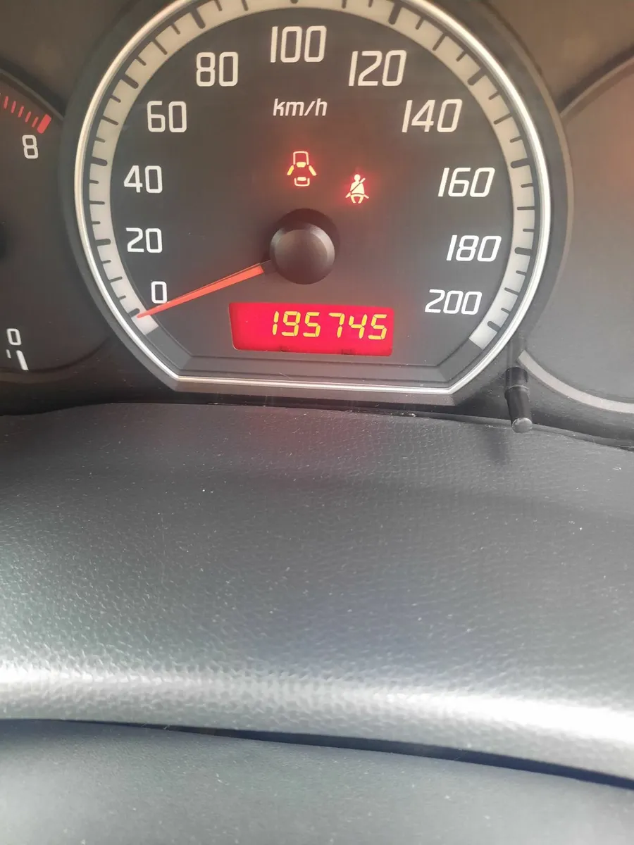 Suzuki Swift 2007 - Image 3