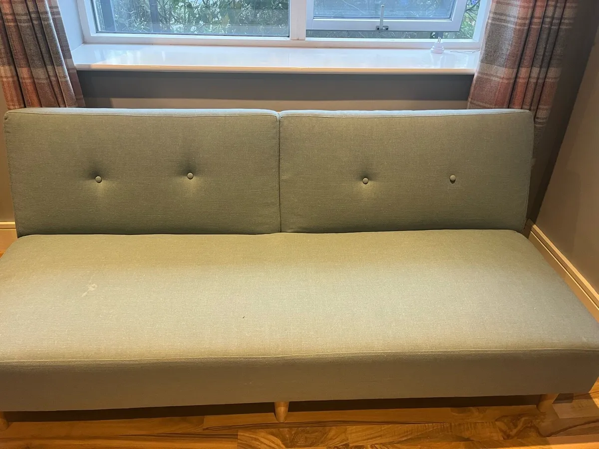 Sofabed - Image 1