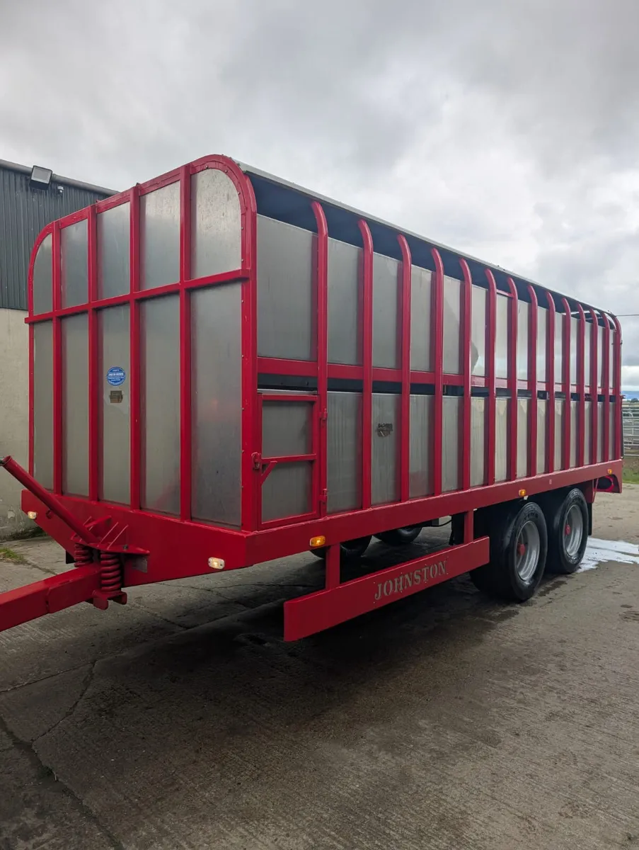 Johnston Livestock Trailer - Image 2