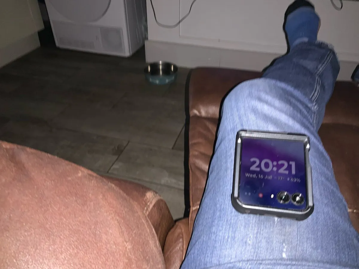 Motorola 50 ultra 256gb - Image 2