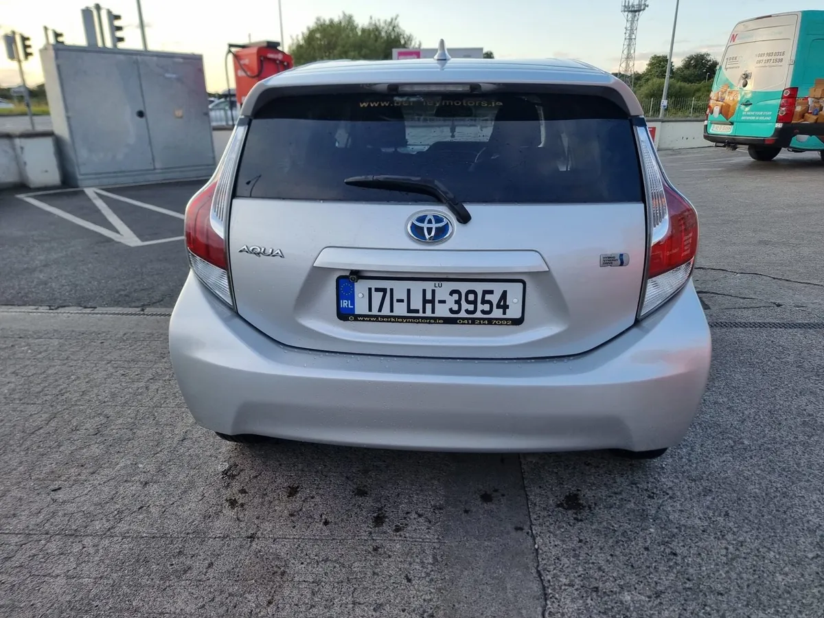 2017 Toyota Aqua Automatic hybrid (Nct&Tax) - Image 4