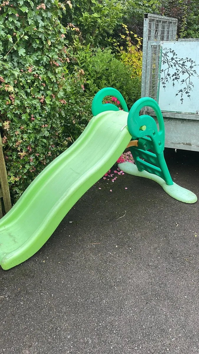 Kids slide