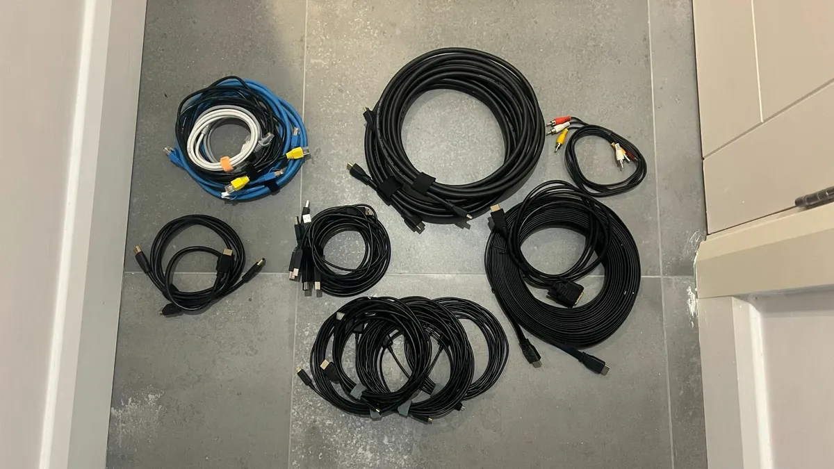 Video Cable Lot