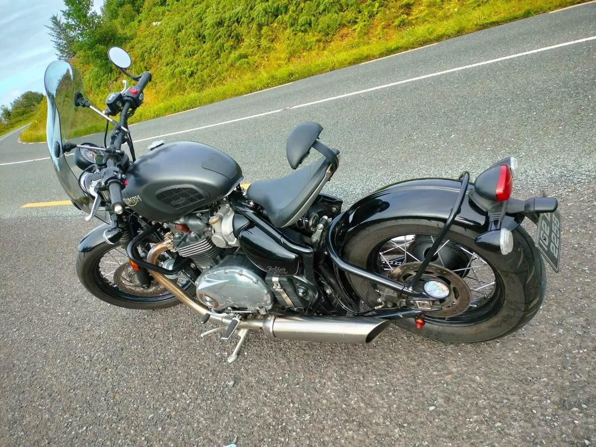 Triumph 1200 Bonneville Bobber - Image 4