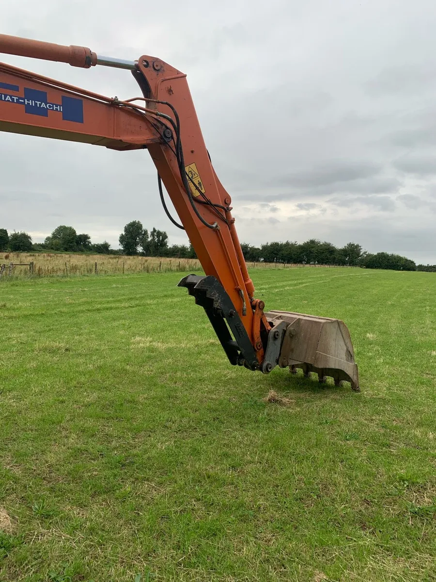 Fiat Hitachi Ex135 - Image 4