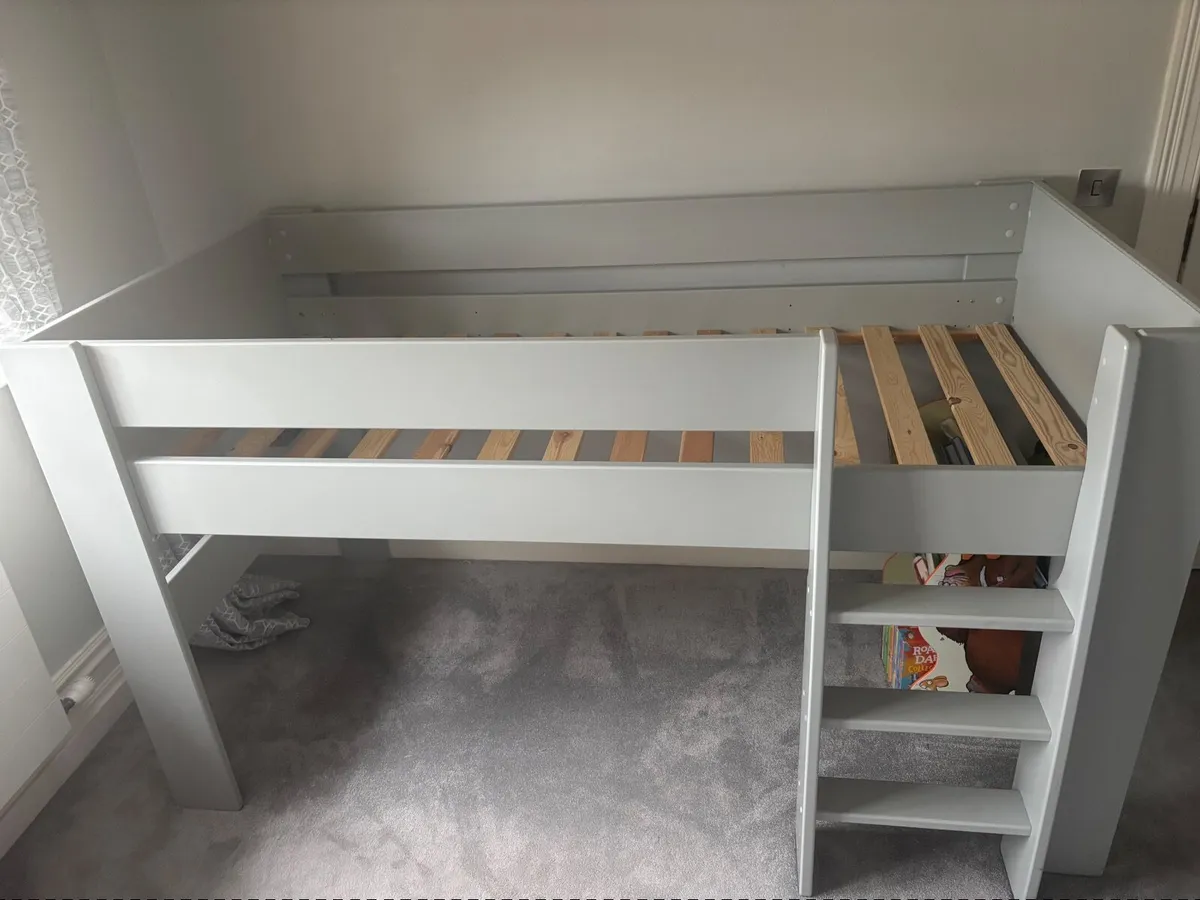 High sleeper bed / Bunk Bed - Image 2