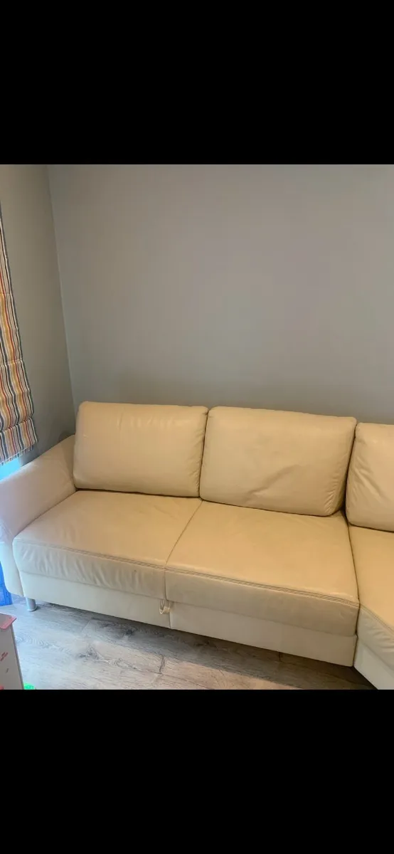 Cream leather couch bed - Image 4
