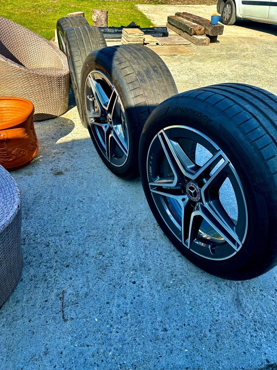 Fresh S class Mercedes Original AMG alloys and tir - Image 4