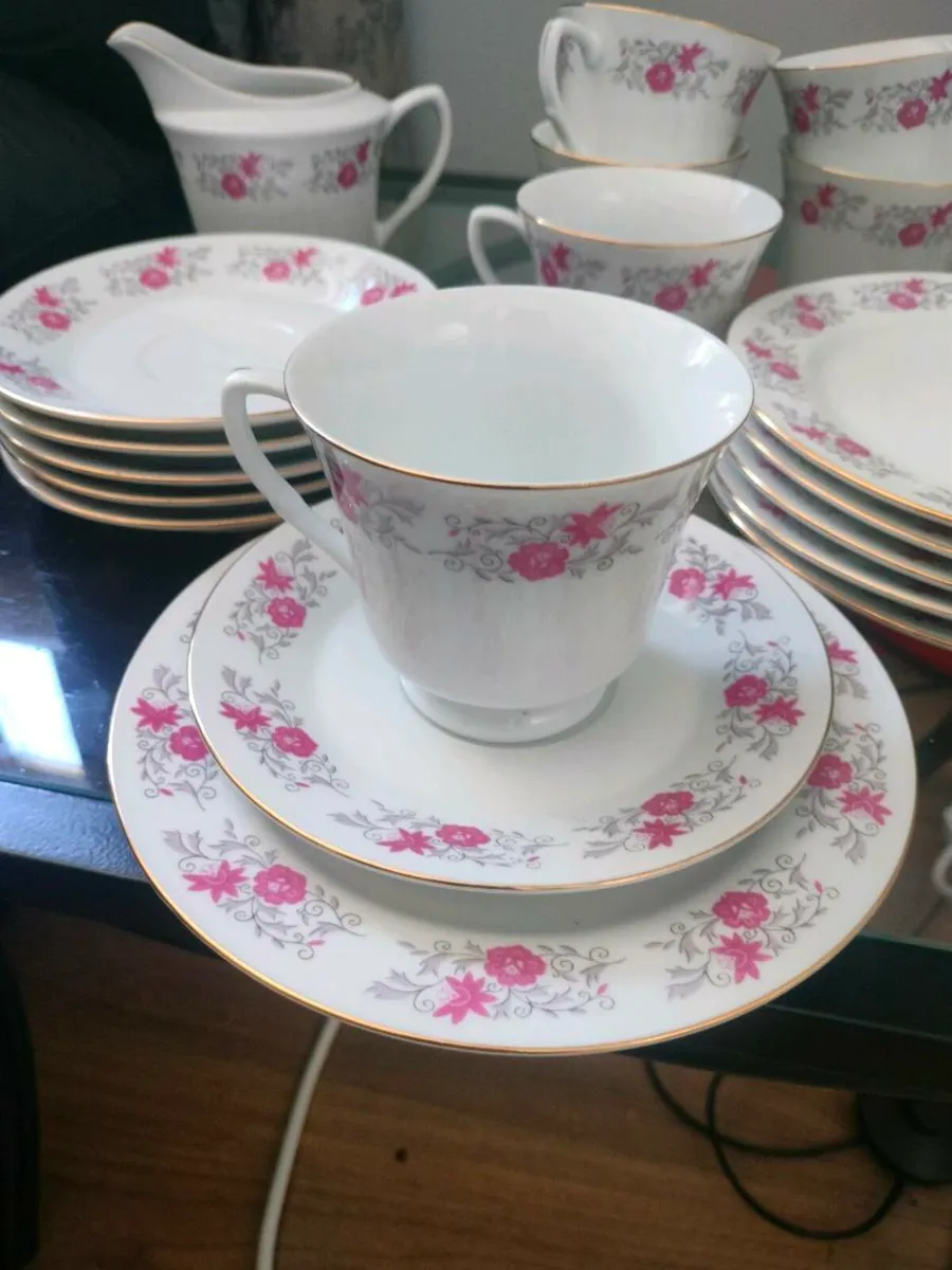 Tea Set - Image 1
