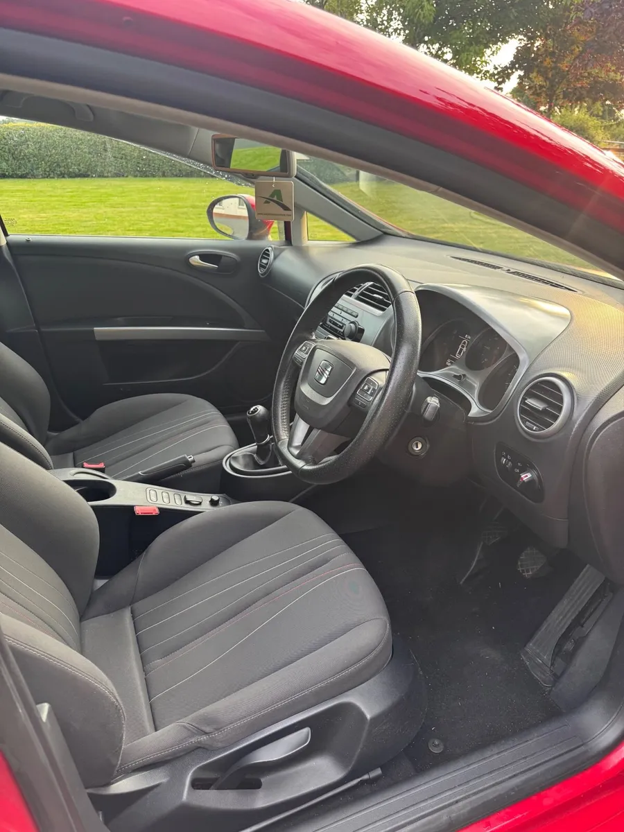 SEAT Leon 2012 - Image 4