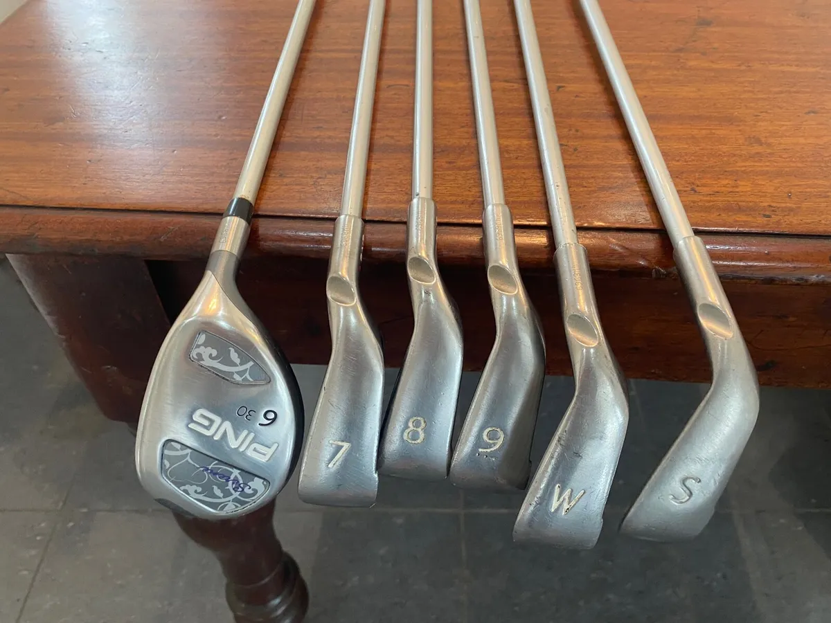 Golf clubs - Image 1