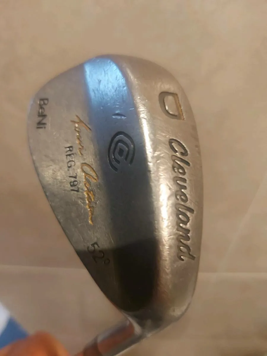 Cleveland wedge - Image 1