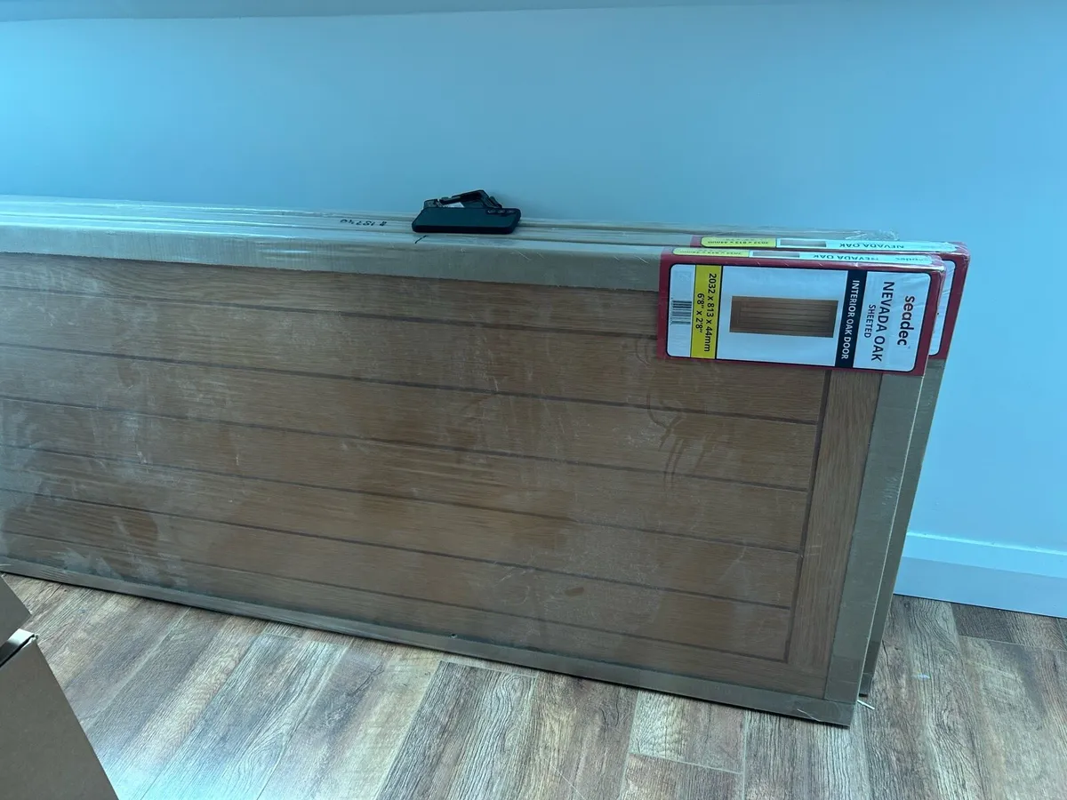 Door - Image 3