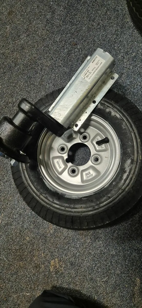 Pair 550kg suspension with wheels 🛞