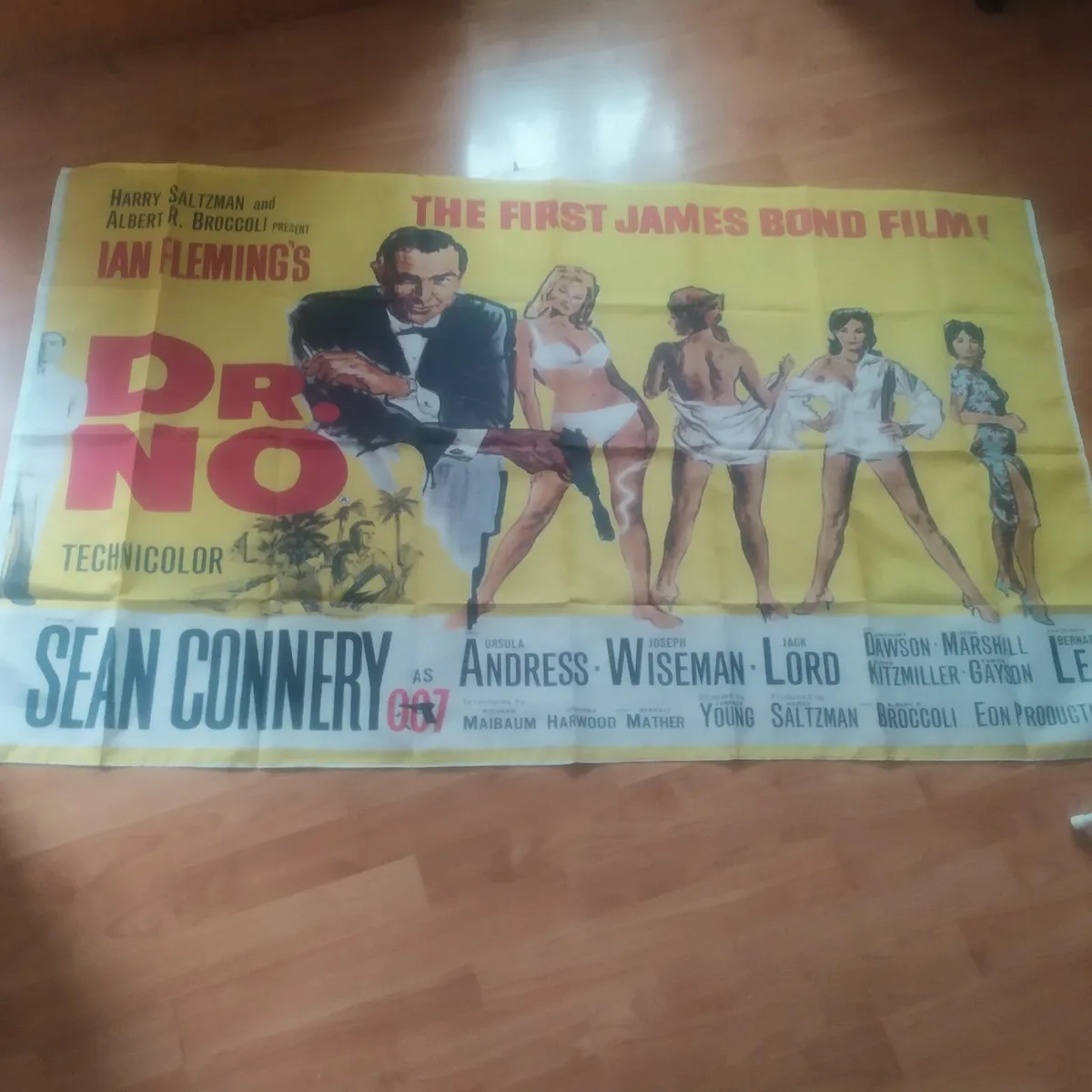 James bond banner poster huge dr no . - Image 1
