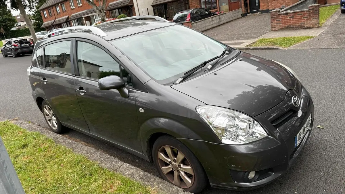 7 Seater Toyota Corolla 2008 - Image 1