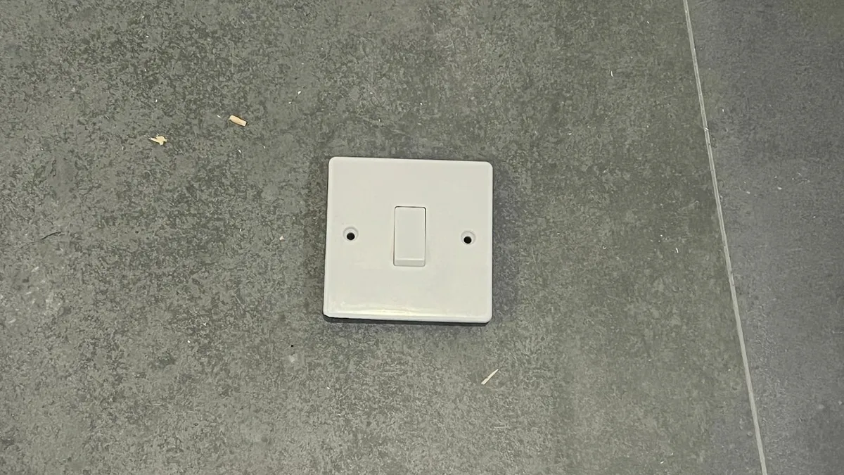 White Light Switch