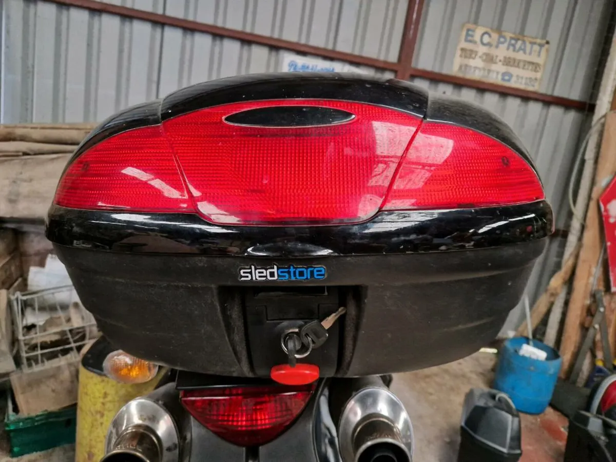 Top box - Image 1
