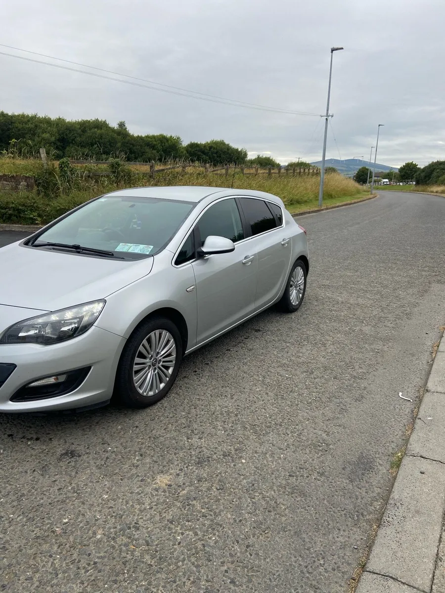Opel Astra 1.6 CDTI Excite - Image 3