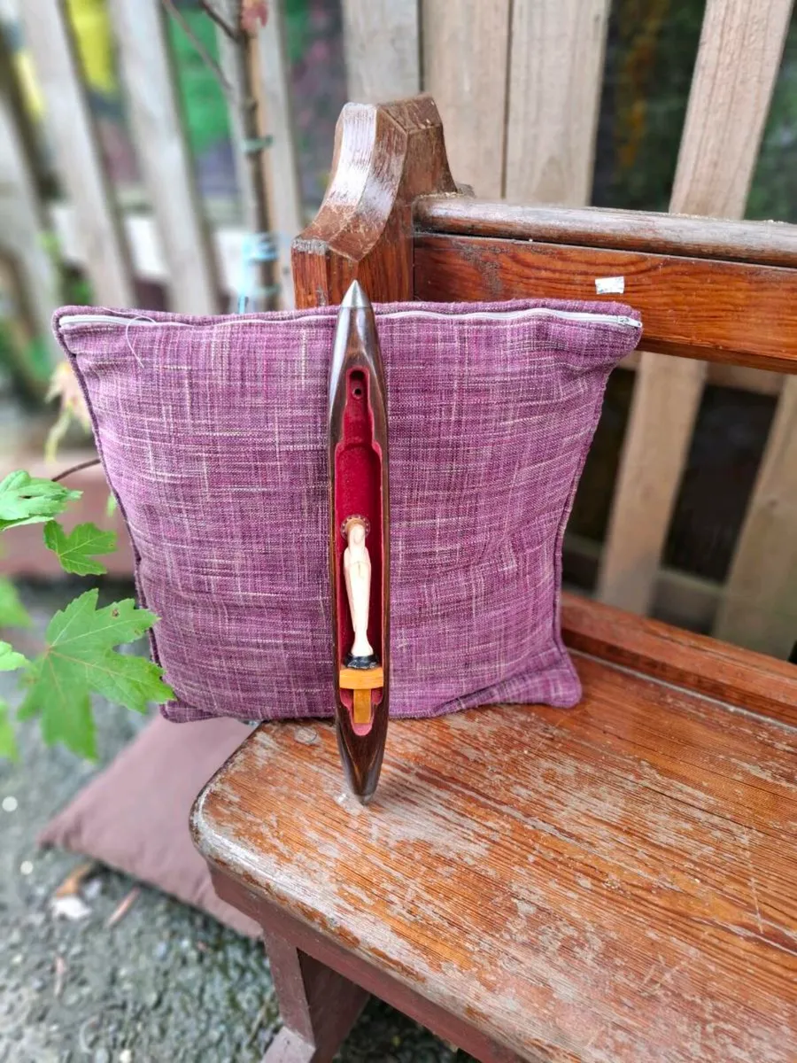 Collectible religious shuttle loom
