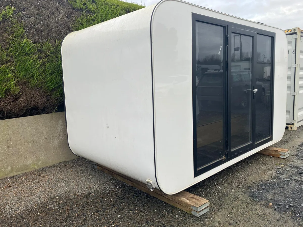 New 4m Apple Style Garden Pod **Online Auction** - Image 3