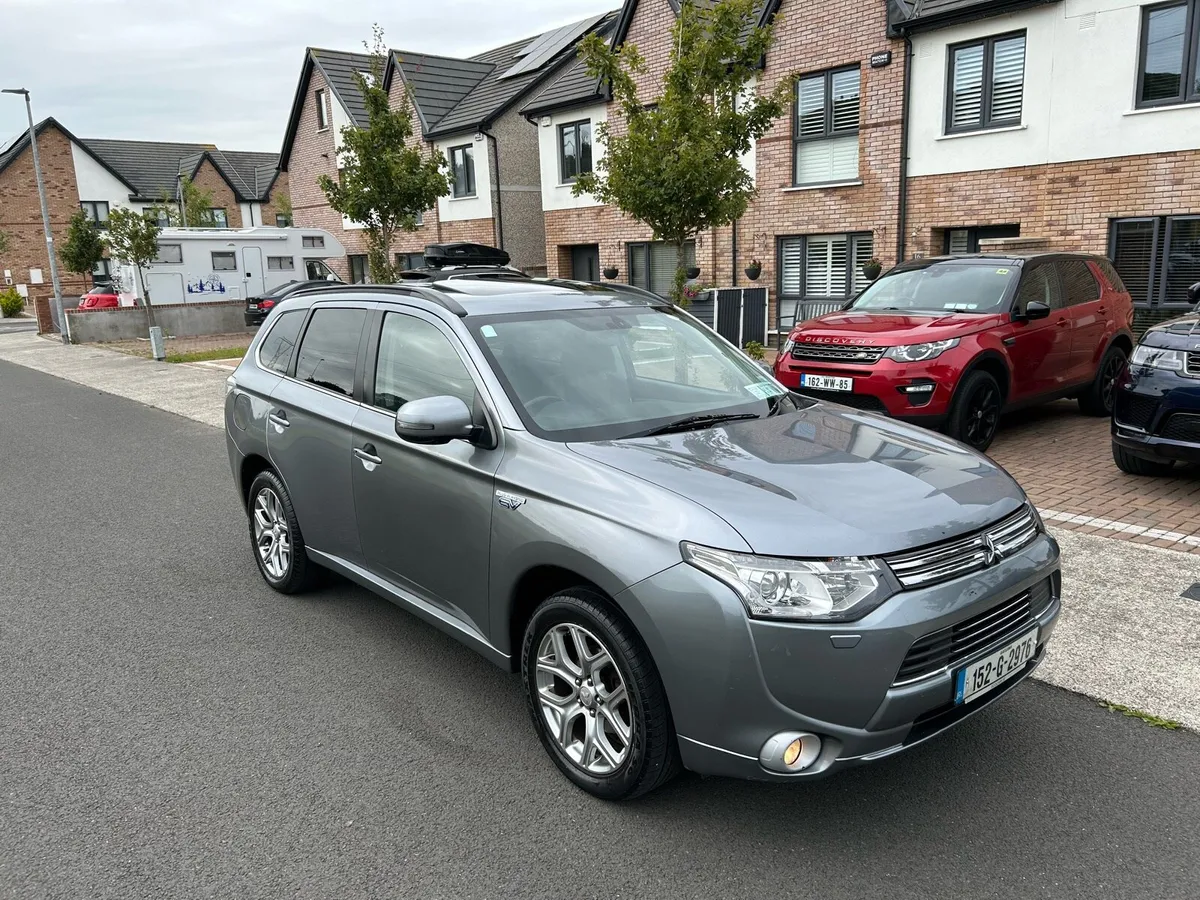 152 MITSUBISHI OUTLANDER INTENSE+ €9,950 - Image 1
