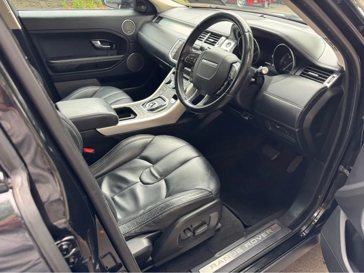 Land Rover Range Rover Evoque 4WD Prestige SD 4 C - Image 4