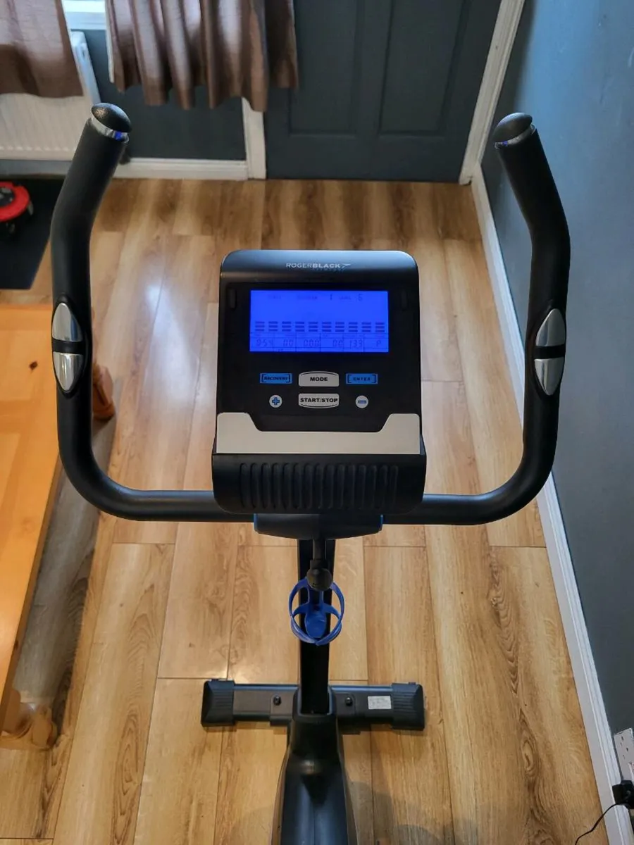 Roger Black exercise bike . Excellent condition. - Image 4