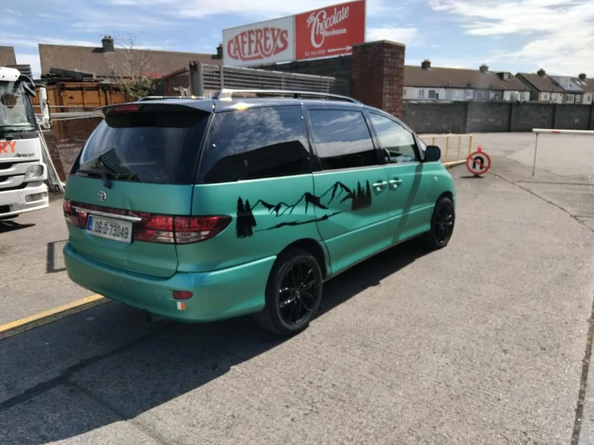 Toyota previa/estima 7 seater 2006 - Image 1