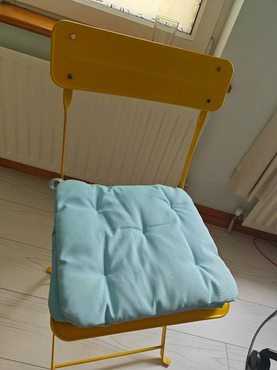 Garden Furniture Cushions x2 - Image 3