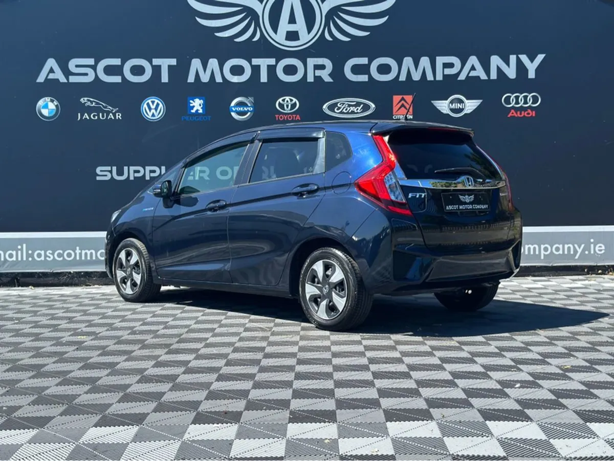 Honda Fit Auto - Image 3
