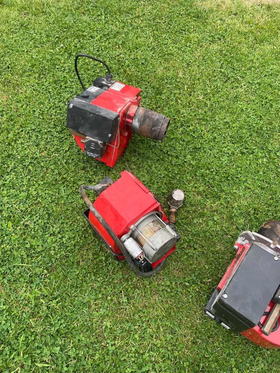 Boiler pump joblot - Image 3