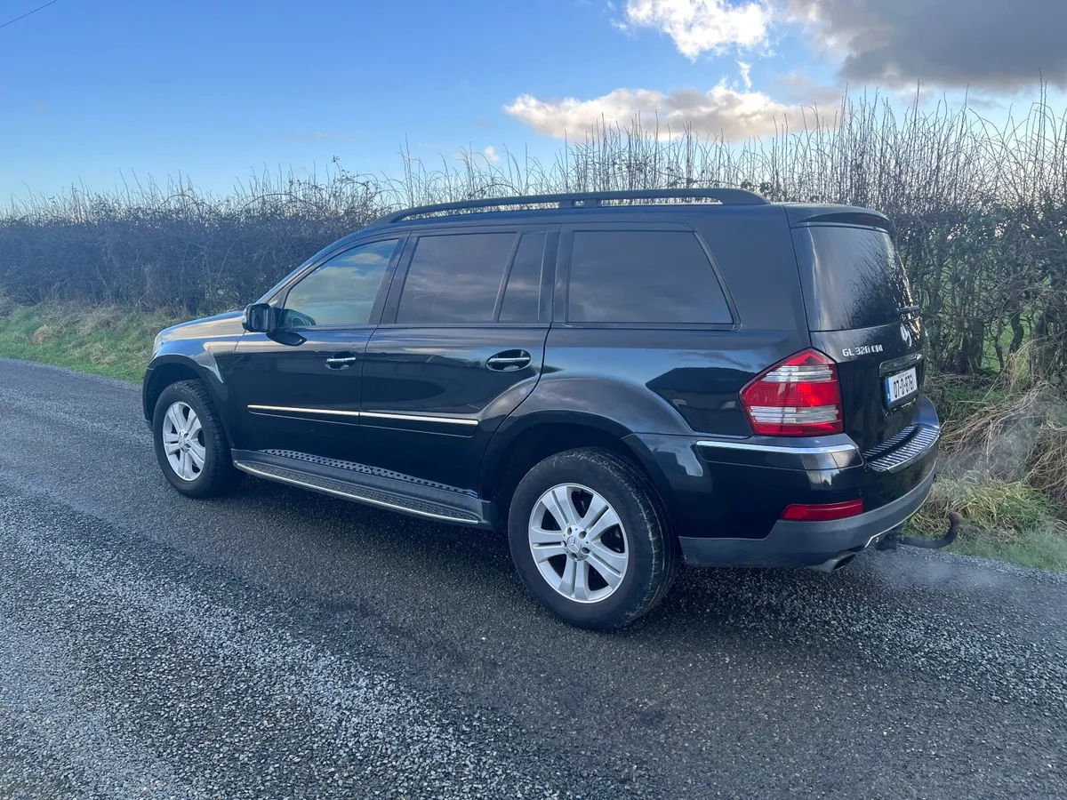 Mercedes-Benz GL-Class 2007 - Image 2