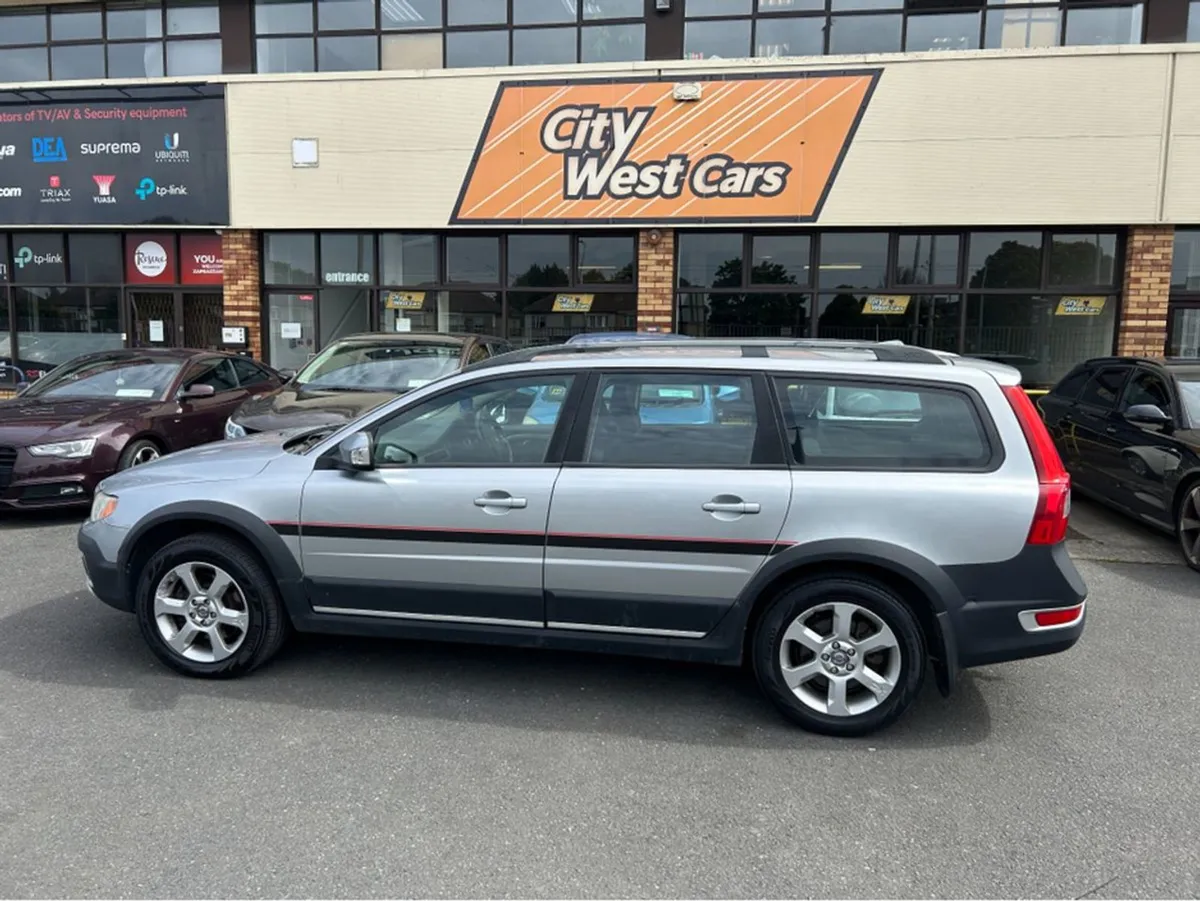 Volvo XC70 Automatic///d5 Awdrive//original Irish - Image 1