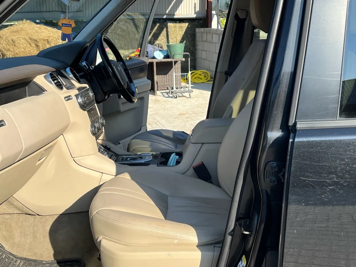 Land Rover discovery 4 - Image 4