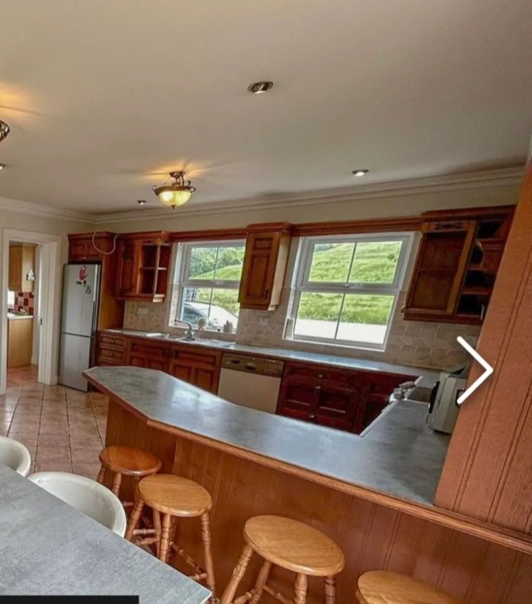 Kitchen - Image 2