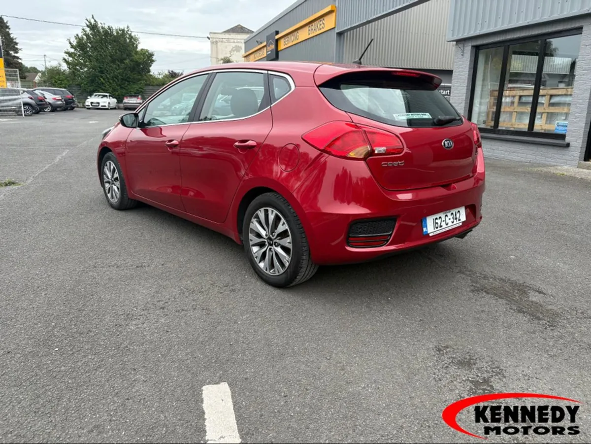 Kia Ceed Cee d 1.6 EX Diesel 5DR - Image 3