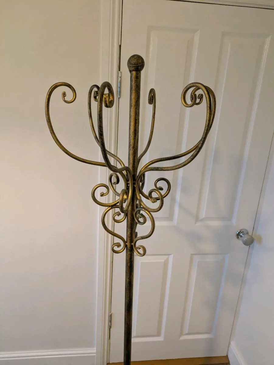 Full length mirror , lamps and coat stand - Image 2