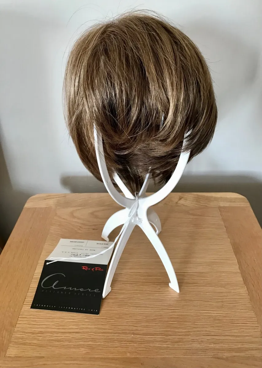 Wig - Image 2