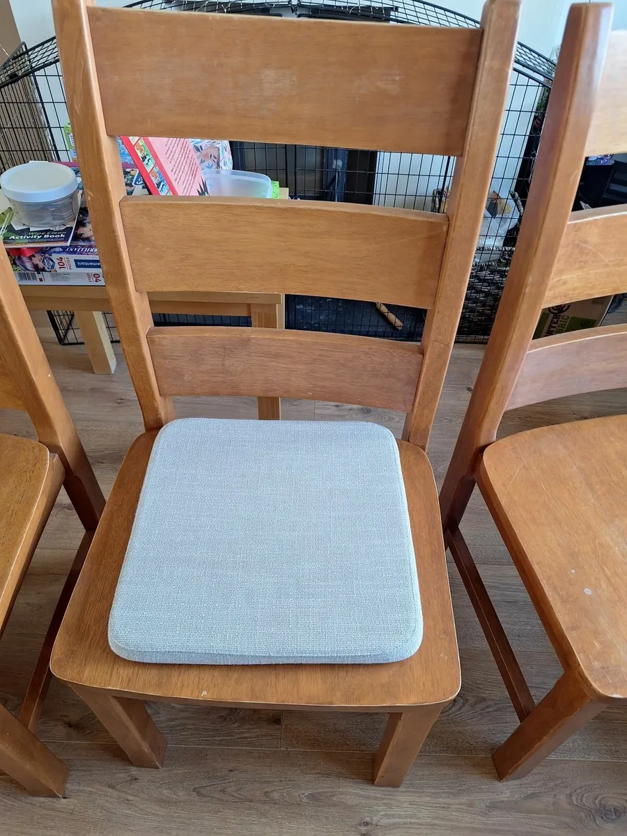 chairs - Image 3