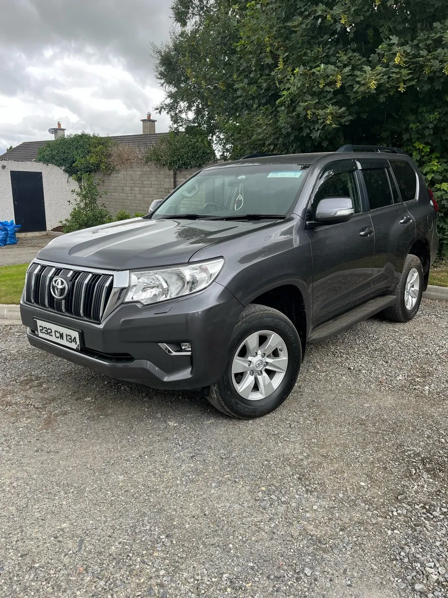 Toyota LandCruiser - Image 2
