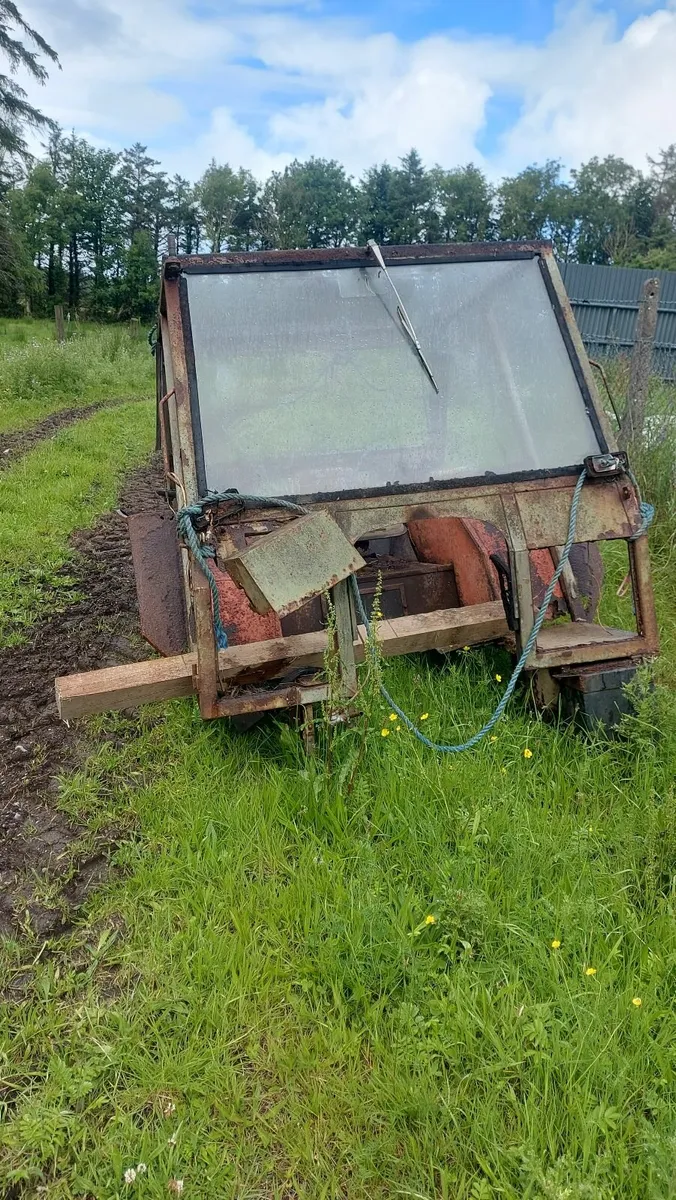 Zetor 6911 cab & mudguards - Image 1