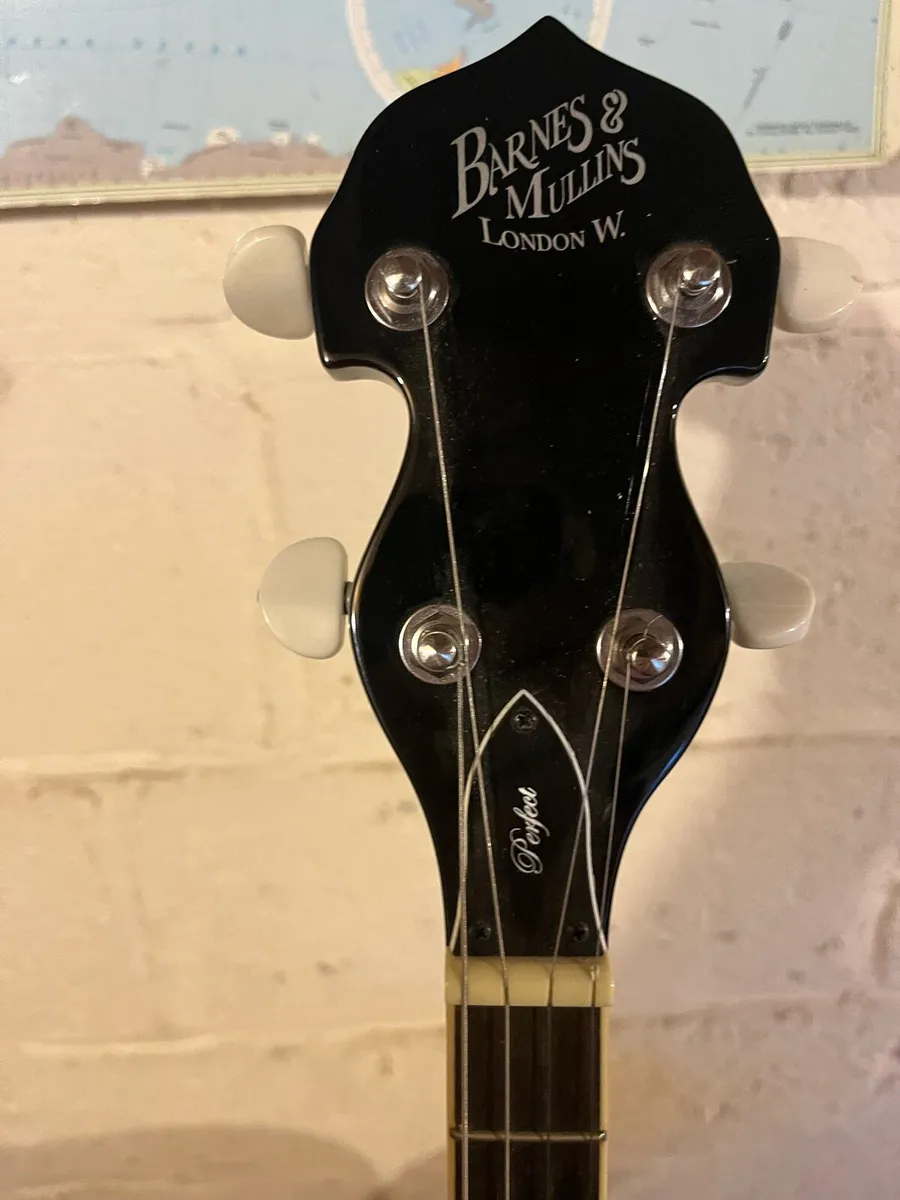 Banjo - Image 1