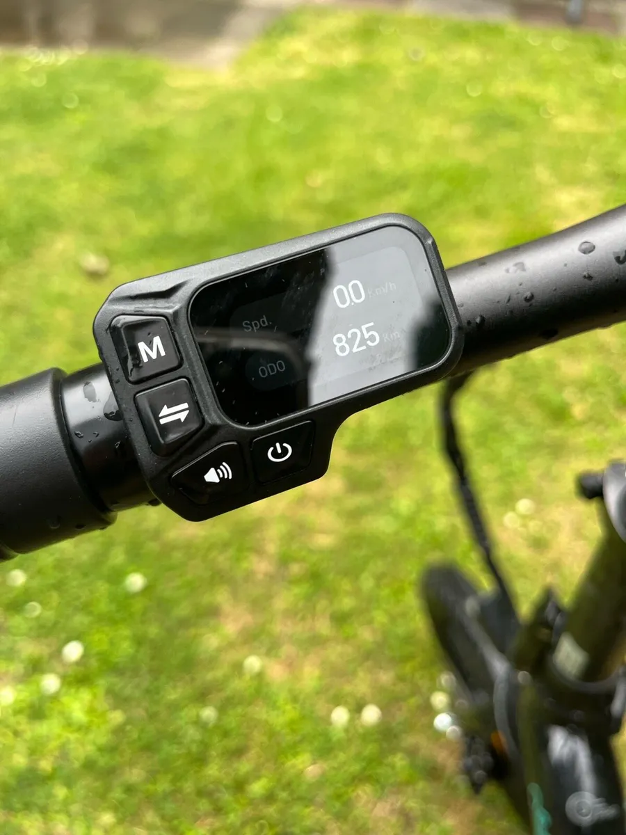 D3 pro fiido - Image 2