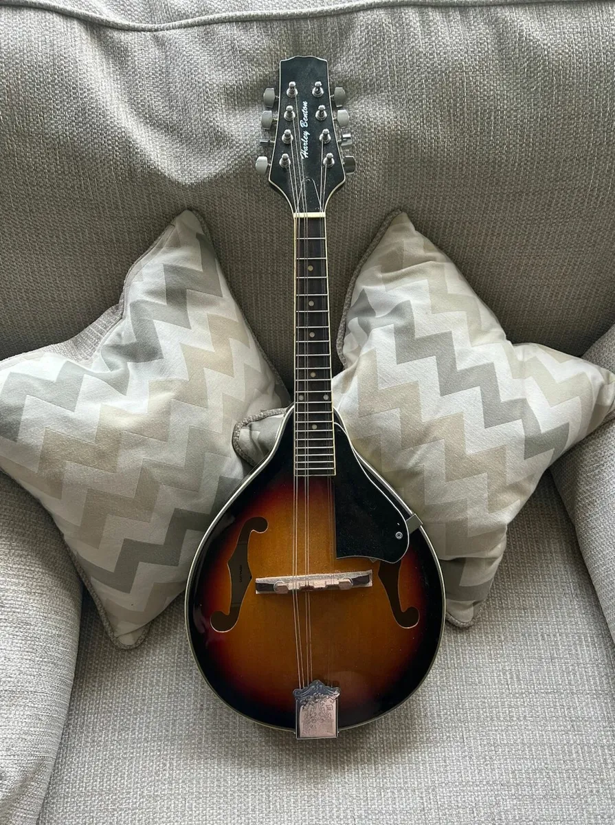 Harley Benton Mandolin