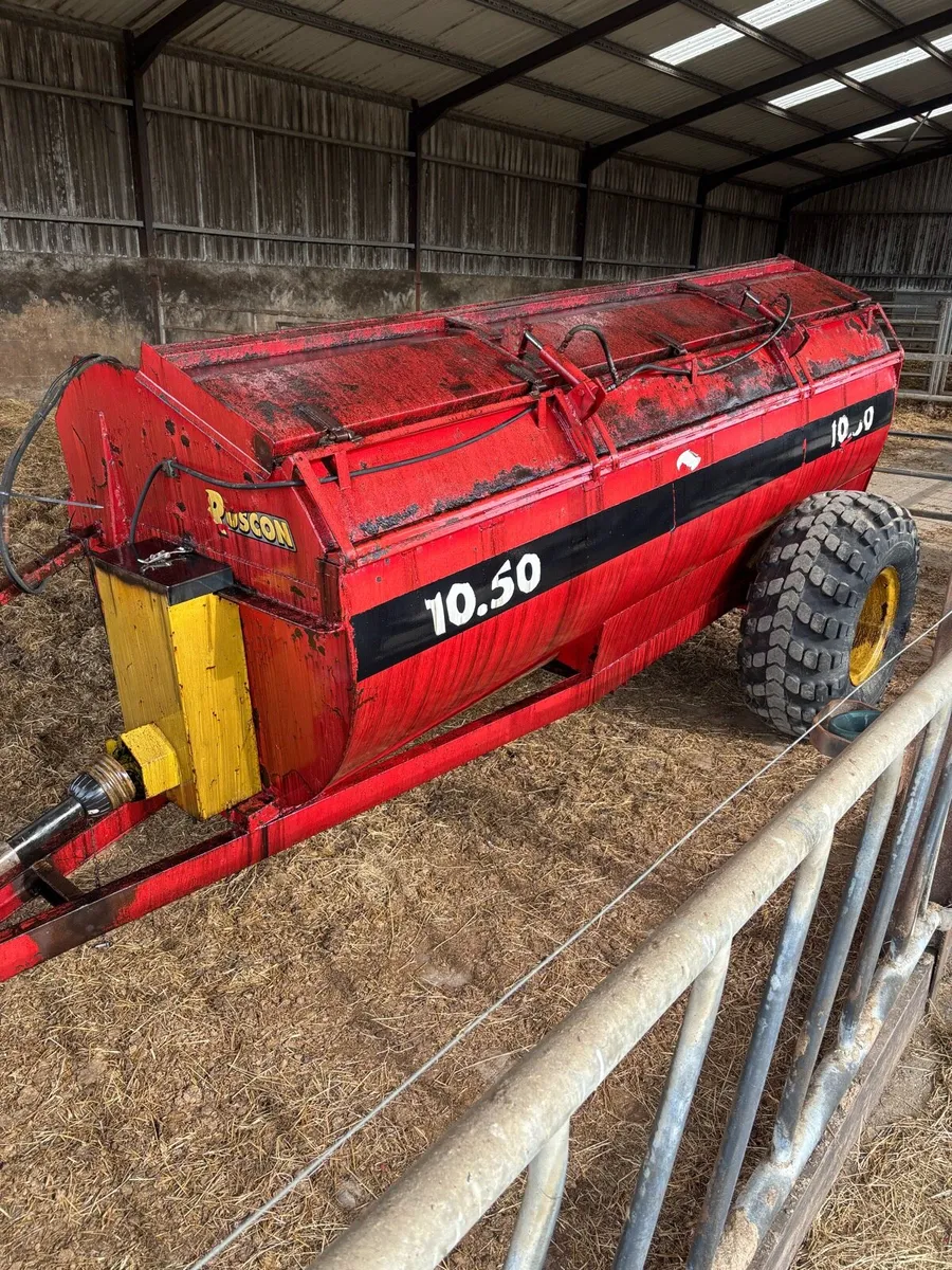 Dung Spreader - Image 1