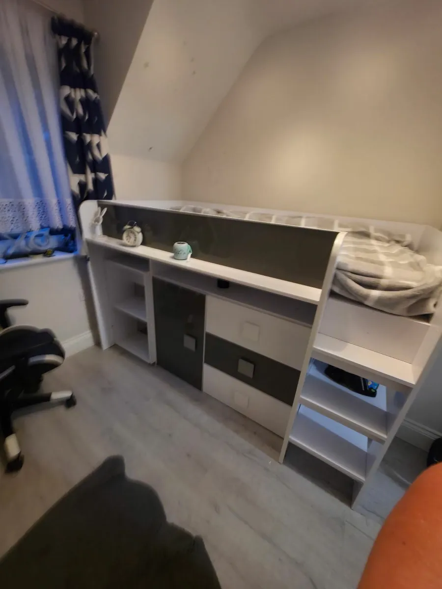 Child Bed with drawers & desk - Image 2