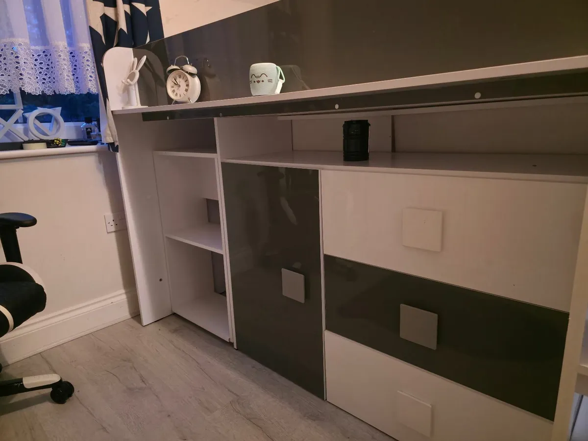 Child Bed with drawers & desk - Image 4